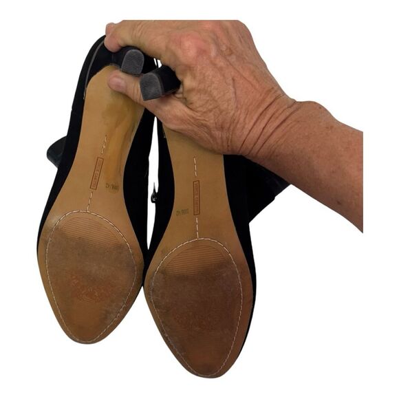 Vince Camuto Black Suede Larkana Bootie Heeled Boho Shoes Size 10M - Picture 11 of 11